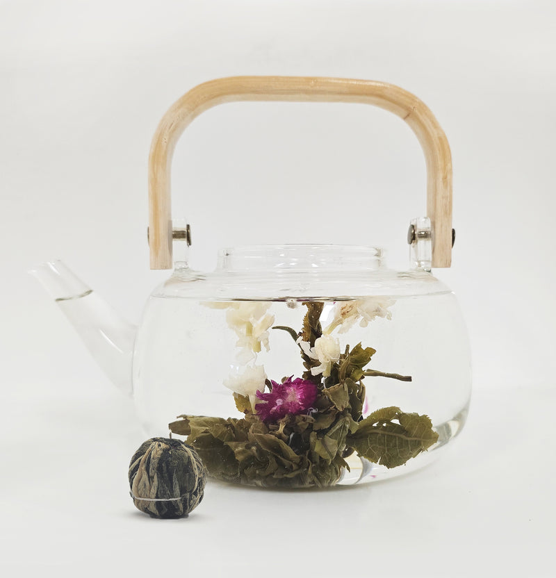 Yi Jian Zhong Qing  Blooming Tea